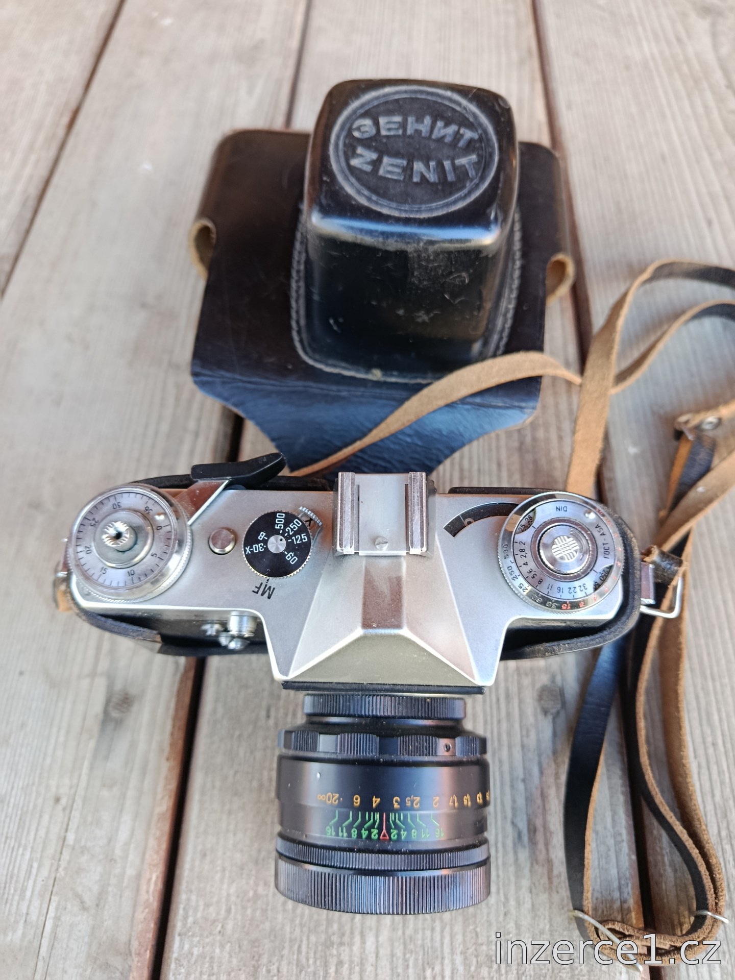 Fotoaparát Zenit+ blesk – fotografie 1