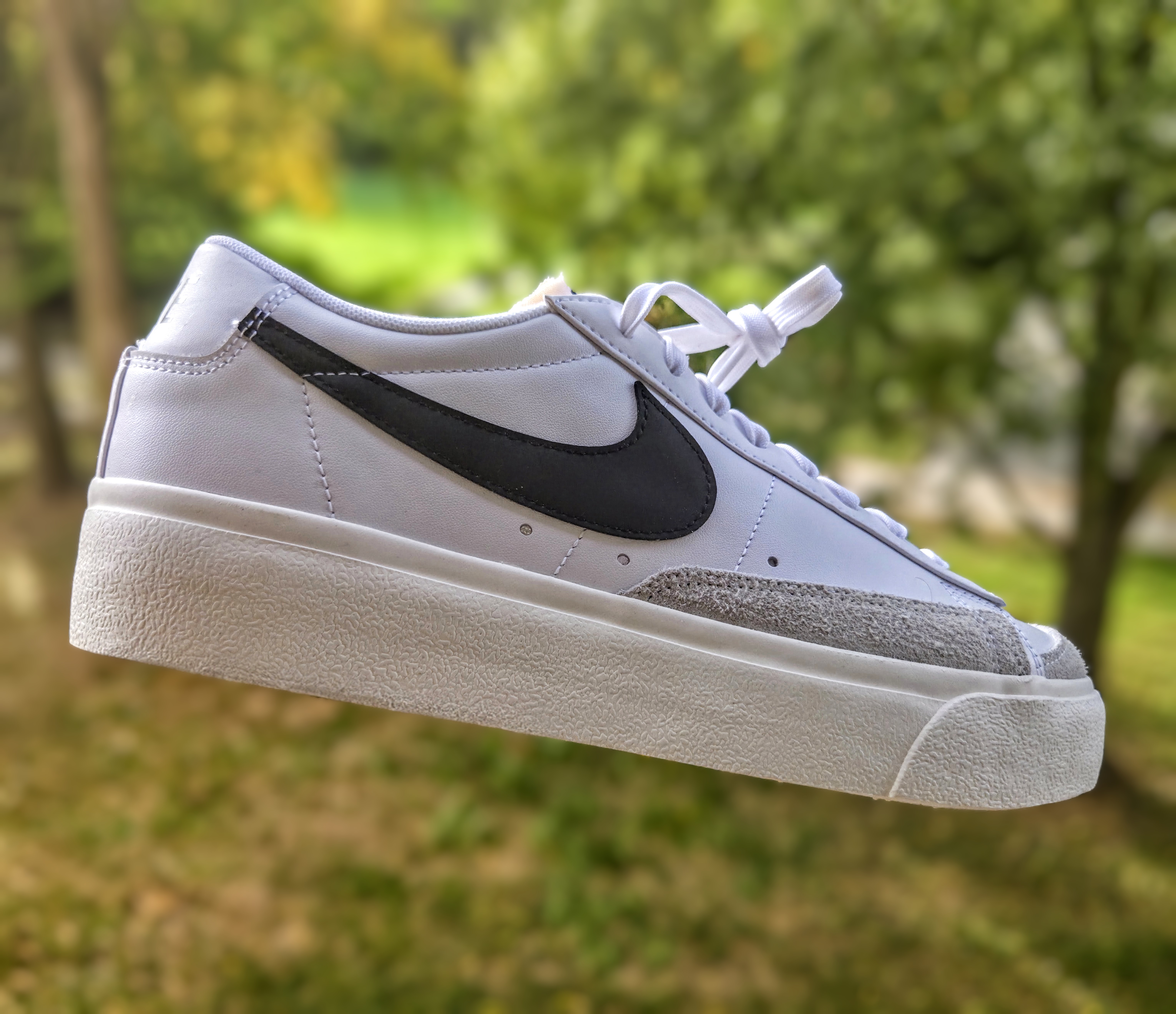 Nike Blazer Low Platform – White/Black-Sail-Team Orange, Vel. 44 – fotografie 1