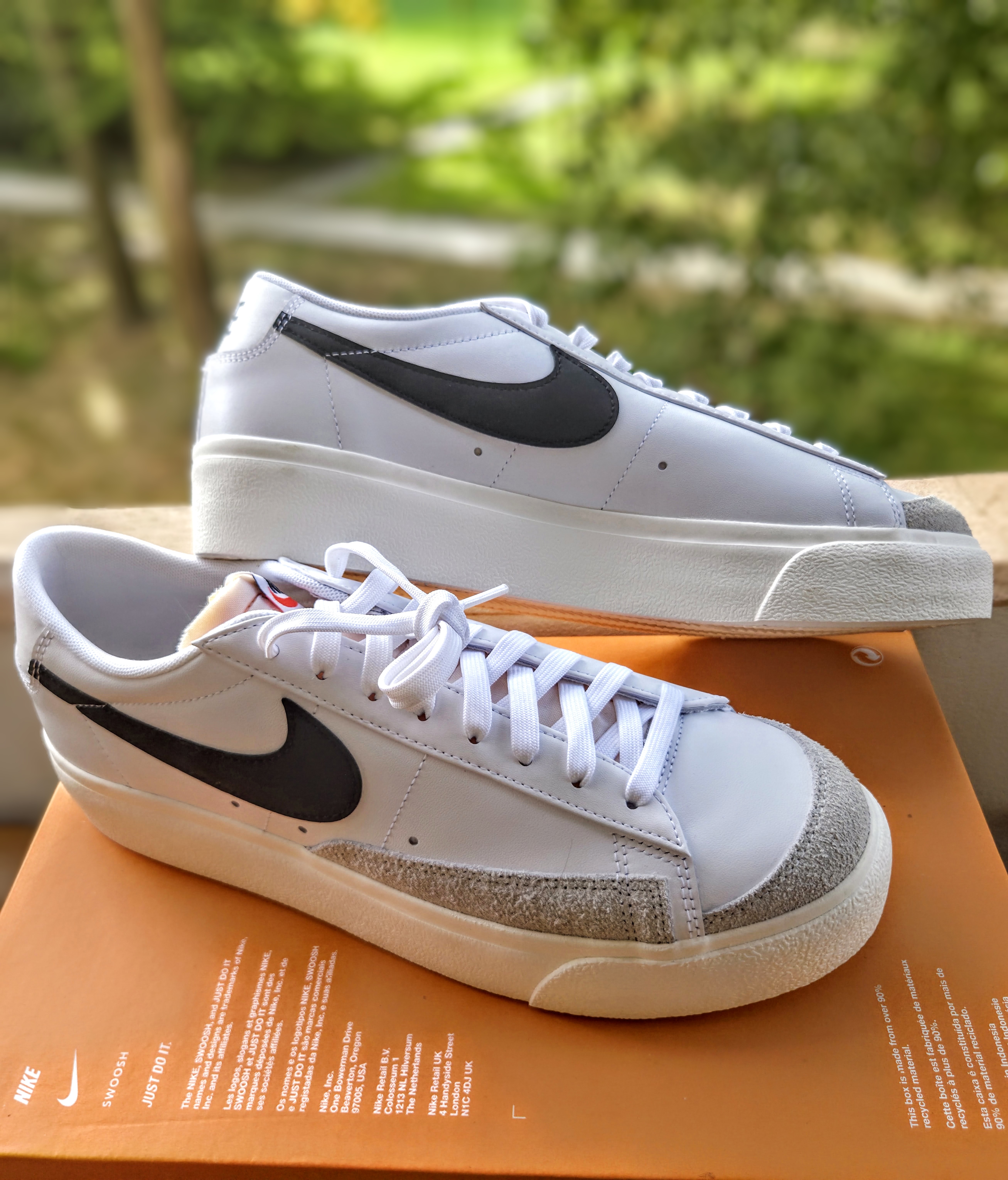 Nike Blazer Low Platform – White/Black-Sail-Team Orange, Vel. 44 – fotografie 2