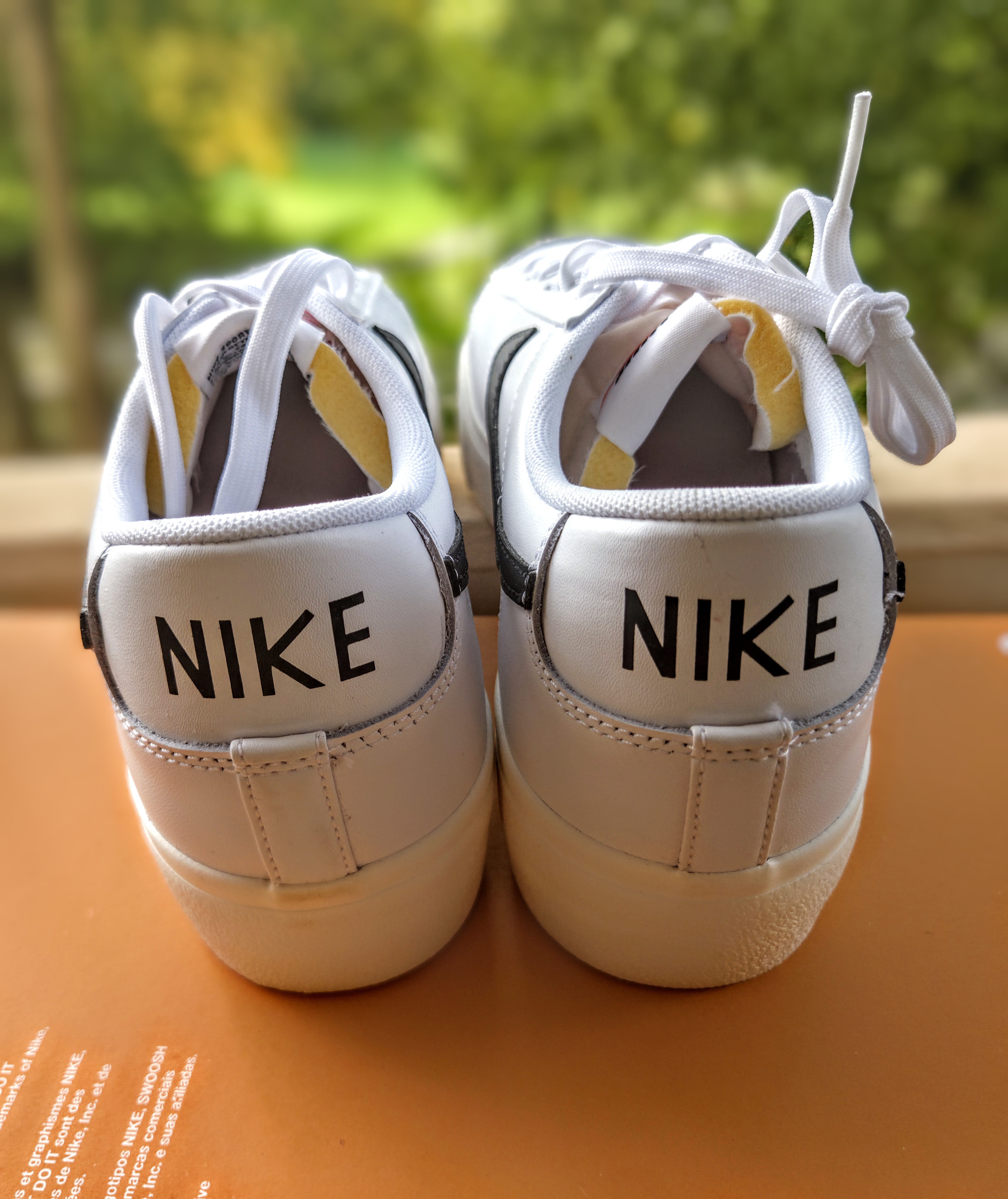 Nike Blazer Low Platform – White/Black-Sail-Team Orange, Vel. 44 – fotografie 5