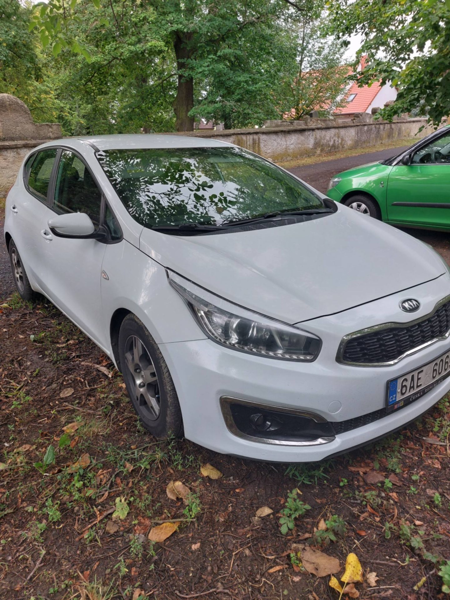 Prodám Kia ceed 1.6 crdi 100 kw r.v.2017 – fotografie 1